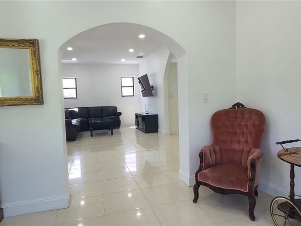 1721 SW 24th Ter, Miami FL 33145