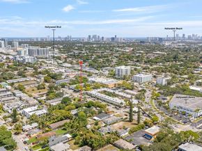 2517 Polk St, Hollywood FL 33020