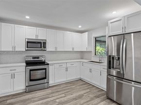 2517 Polk St, Hollywood FL 33020