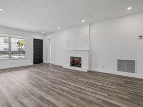 2517 Polk St, Hollywood FL 33020