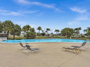 2061 SW 83rd Ave, Davie FL 33324