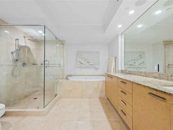 1830 S Ocean Dr 3708, Hallandale Beach FL 33009