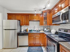 900 NE 195th Street 607, Miami FL 33179