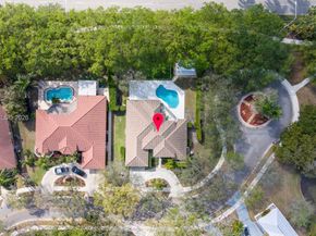 1202 S Manor Dr S, Weston FL 33326