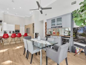 1202 S Manor Dr S, Weston FL 33326