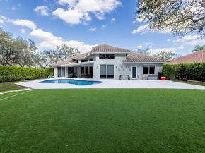 1202 S Manor Dr S, Weston FL 33326