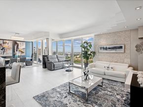 19707 Turnberry Way PHD, Aventura FL 33180