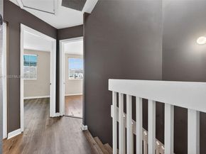 7033 Woodmont Way, Tamarac FL 33321