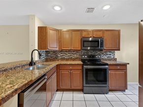7033 Woodmont Way, Tamarac FL 33321