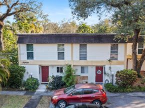3300 Atlanta St 15b, Hollywood FL 33021