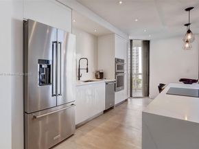 20191 E Country Club Dr 802, Aventura FL 33180