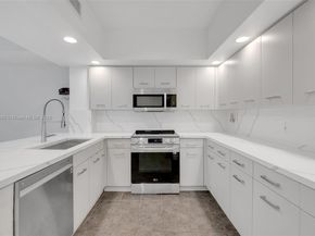 110 N Federal Hwy 909, Fort Lauderdale FL 33301
