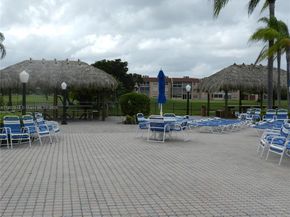 9661 Sunrise Lakes Blvd 305, Sunrise FL 33322