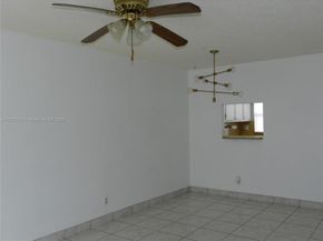 9661 Sunrise Lakes Blvd 305, Sunrise FL 33322