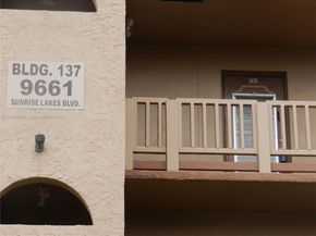 9661 Sunrise Lakes Blvd 305, Sunrise FL 33322