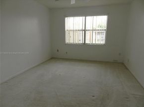 9661 Sunrise Lakes Blvd 305, Sunrise FL 33322