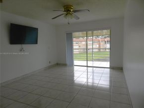 9661 Sunrise Lakes Blvd 305, Sunrise FL 33322