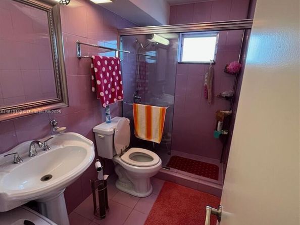 3551 NE 169th St 301, North Miami Beach FL 33160