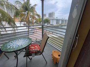 3551 NE 169th St 301, North Miami Beach FL 33160