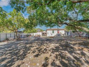 380 NW 133rd St, North Miami FL 33168
