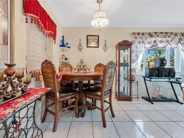 380 NW 133rd St, North Miami FL 33168