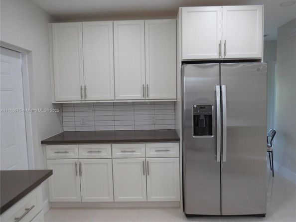 1671 SW 44th Ter, Fort Lauderdale FL 33317