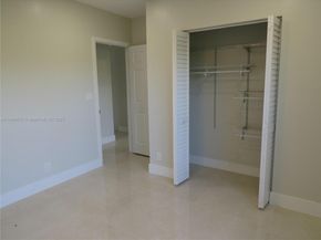 1671 SW 44th Ter, Fort Lauderdale FL 33317