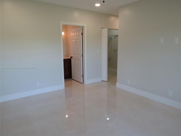 1671 SW 44th Ter, Fort Lauderdale FL 33317