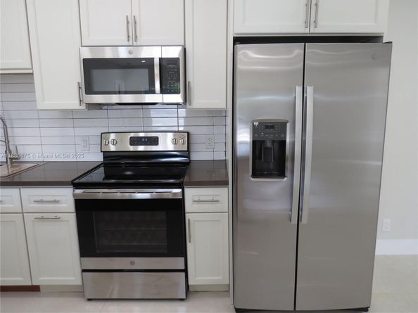 1671 SW 44th Ter, Fort Lauderdale FL 33317