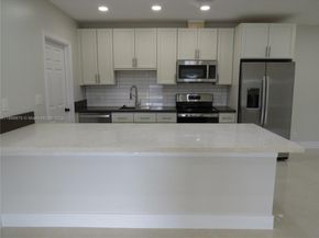 1671 SW 44th Ter, Fort Lauderdale FL 33317