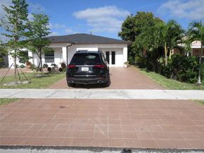 1671 SW 44th Ter, Fort Lauderdale FL 33317