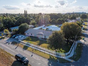 2651 SE 2nd St, Boynton Beach FL 33435