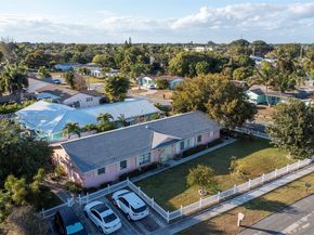 2651 SE 2nd St, Boynton Beach FL 33435