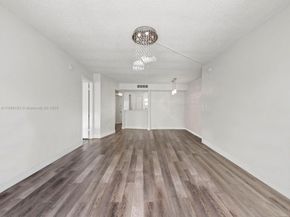 4235 North University dr 312, Sunrise FL 33351