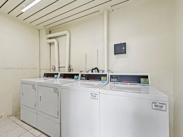 4235 North University dr 312, Sunrise FL 33351