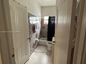 2643 NW 23rd Ct, Miami FL 33142