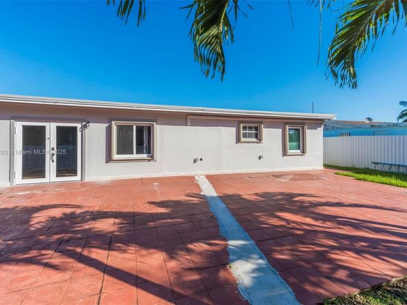 15430 SW 308 st, Homestead FL 33033