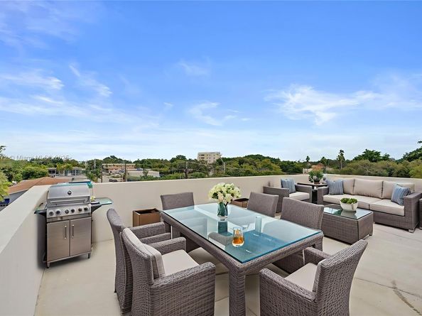 505 NE 61st St, Miami FL 33137