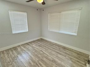 1649 NE 30th Ct, Pompano Beach FL 33064