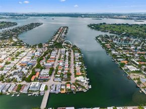 642 86th St, Miami Beach FL 33141