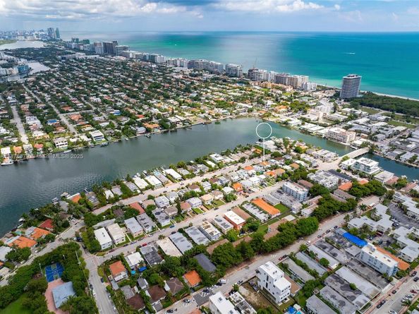 642 86th St, Miami Beach FL 33141