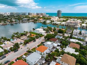 642 86th St, Miami Beach FL 33141