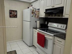 200 SW 132nd Way 212L, Pembroke Pines FL 33027