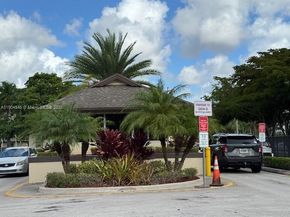 200 SW 132nd Way 212L, Pembroke Pines FL 33027