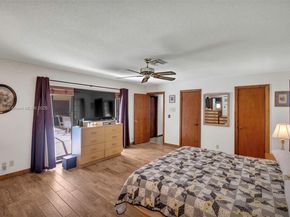 3721 N Park Rd, Hollywood FL 33021