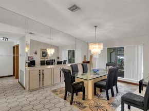 3721 N Park Rd, Hollywood FL 33021