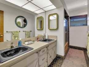 3721 N Park Rd, Hollywood FL 33021