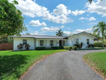 16840 SW 87th Ave
