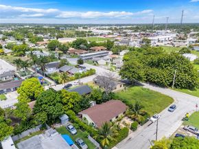 522 SW 3rd Ave, Homestead FL 33030