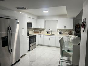 19800 NW 5th Ave, Miami Gardens FL 33169